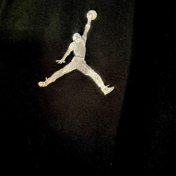 EUC Michael Jordan 23 embroidered short sleeve black polo shirt. Size XXL. - Picture 4 of 4